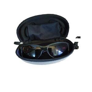 Fossil Sunglasses w. Case